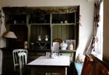 Comment organiser votre vaisselier ?