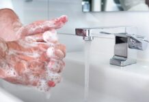 Pourquoi doit-on avoir une parfaite hygiene des mains