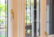Entreprises : pourquoi choisir un extrudeur PVC français pour les ouvertures ?