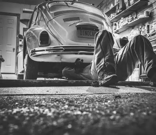 Et si vous pensiez à entretenir votre voiture vous-même ? Et si vous pensiez à entretenir votre voiture vous-même ?